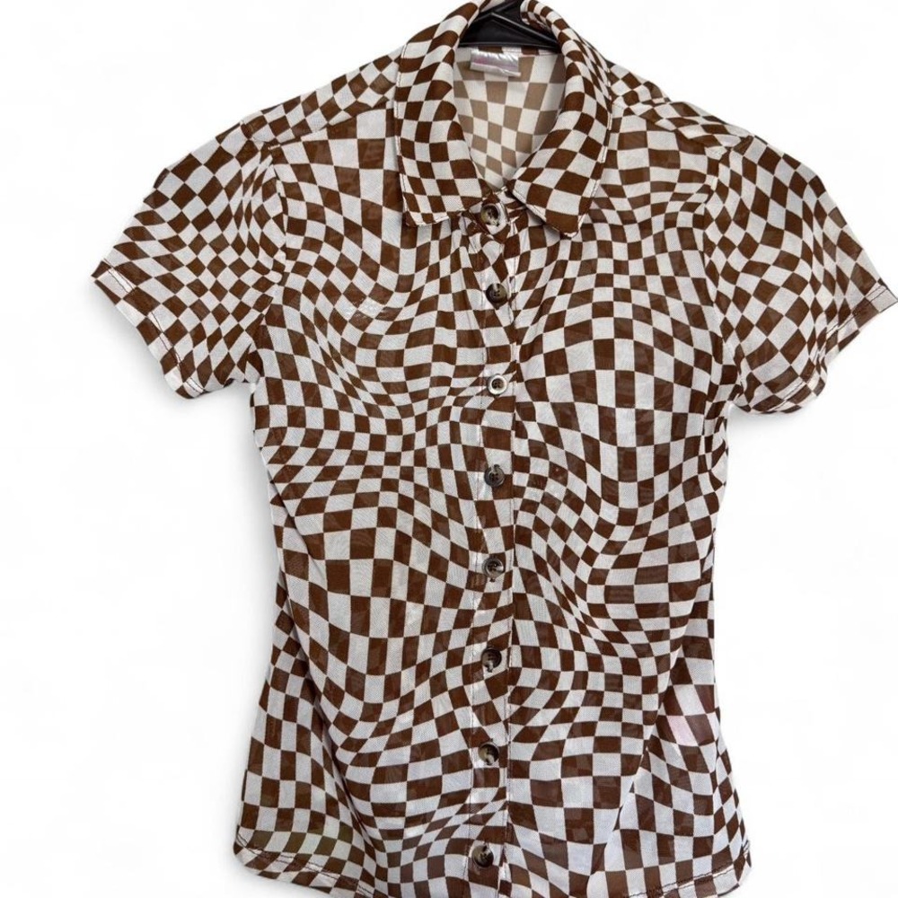 No boundaries brown & white checkered pattern mesh button up shirt size XS